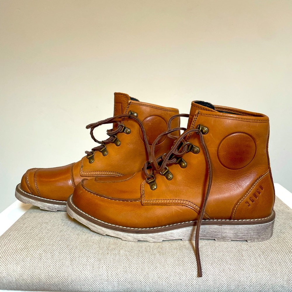 Men’s Dainese Leather Boots, Tan, size 9